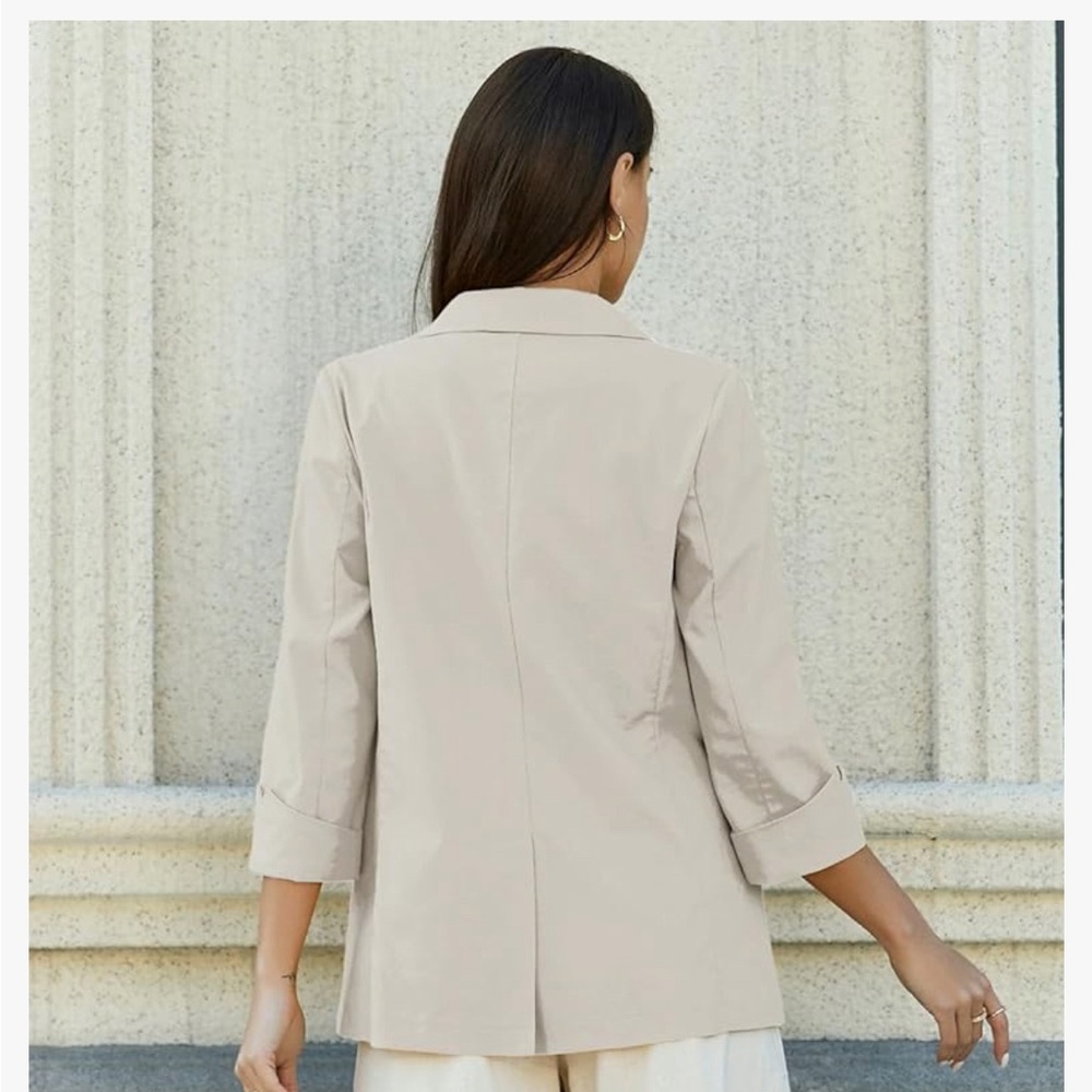 NWT Women’s beige linen blazer (M) - Picture 2 of 3